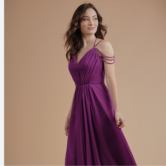 Women's Belsoie L214003 Tiffany Chiffon Fig Gown
